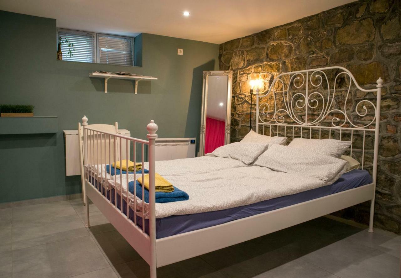 Center Cave Apartament